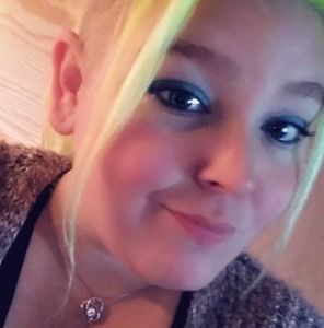 Meet your Posher, Lacey